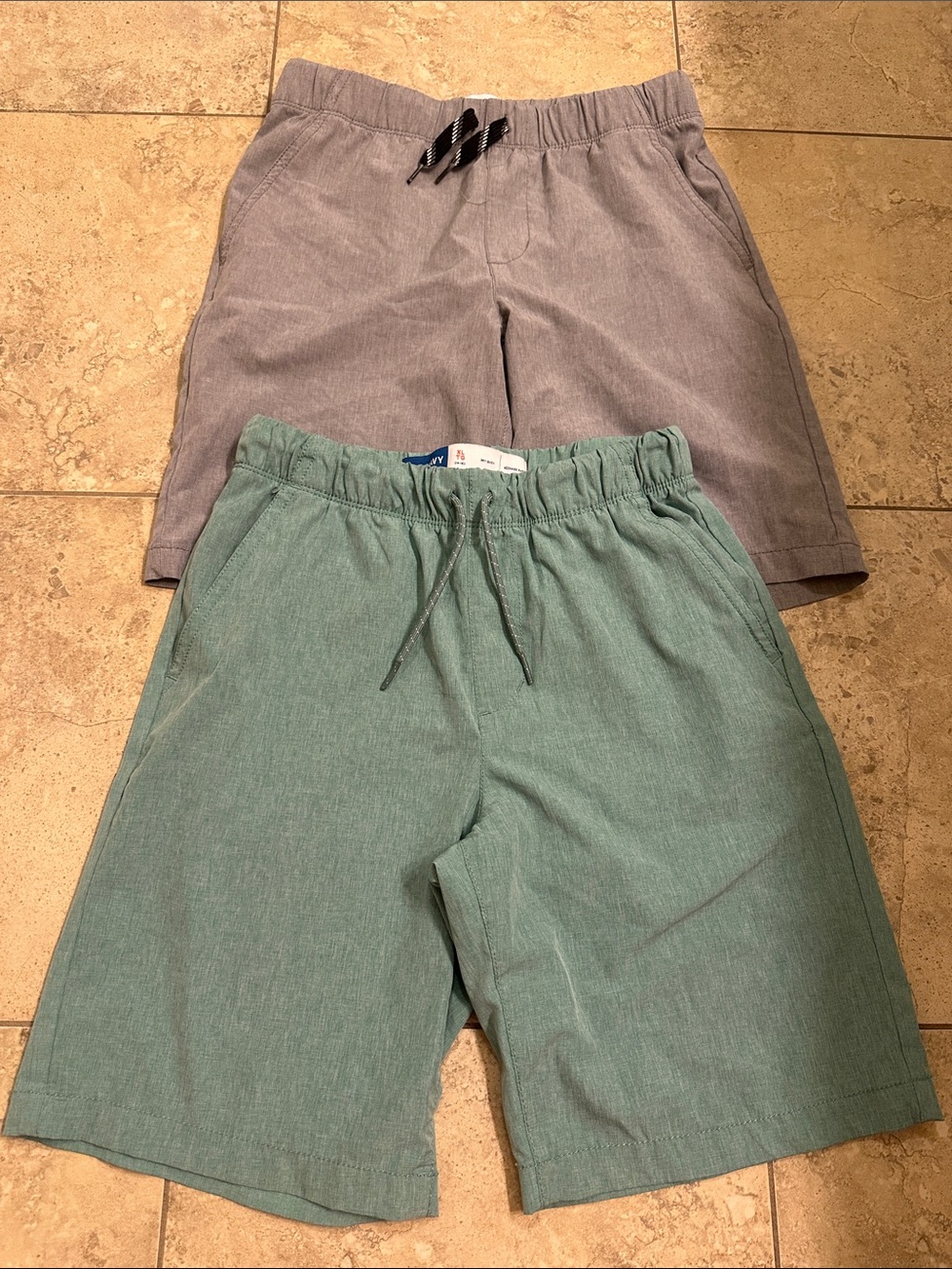 Old Navy youth Drawstring Shorts in Teal and Gray perfect for golf!
